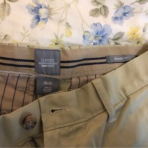 GAP Men's Khaki‎ Chinos